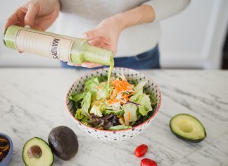 10 moduri usoare de a manca sanatos la facultate