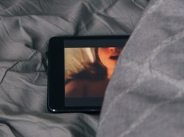 Vizionarea pornografiei transforma creierul