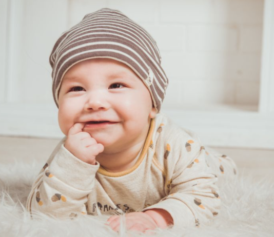 Drool.ro – Cum încurajezi copilul să vorbească mai repede?