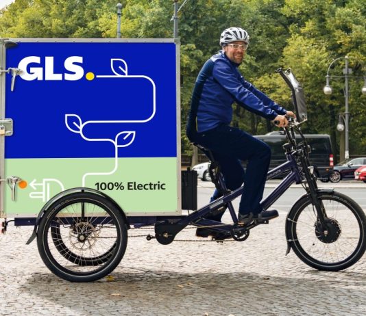 Expediere colete GLS: Care sunt tarifele si timpul de livrare?