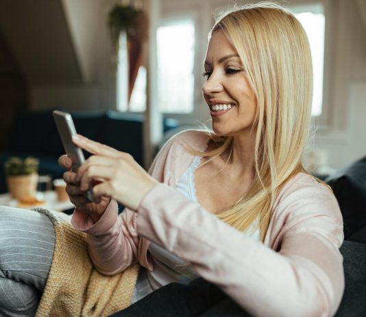 Cum sa-ti construiesti profilul de dating daca vrei o relatie serioasa