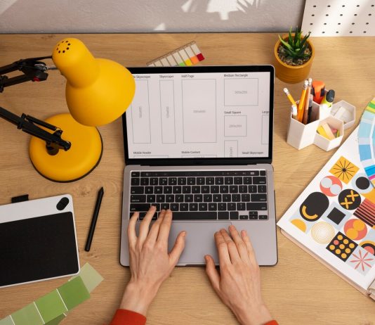 Cum influenteaza culorile in web design deciziile utilizatorilor